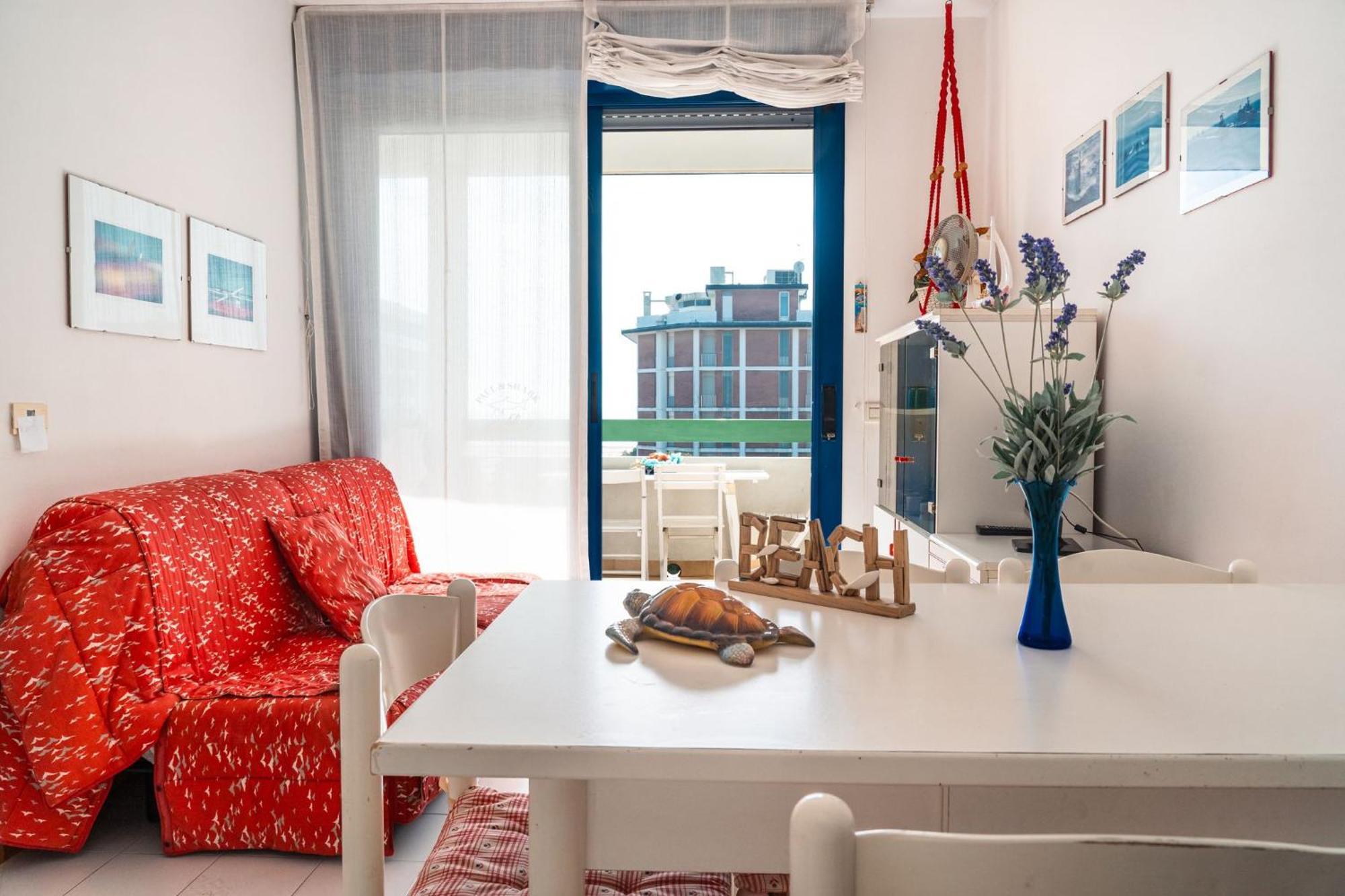 Nice Apartment With Sunny Terrace In ビビオーネ エクステリア 写真